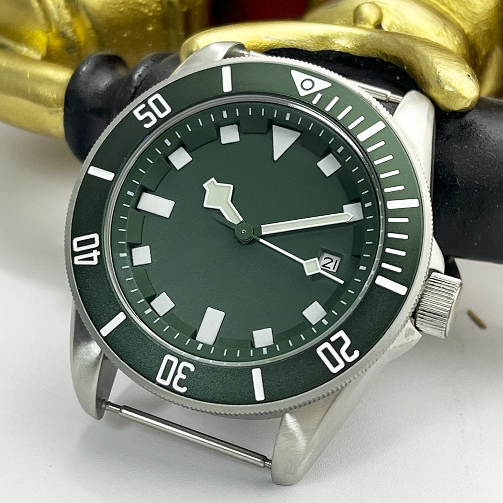 A1 Watches & Jewelry New York Photos - Military green men's automatic mechanical watch